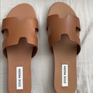 Women's HARVEY cognac slide sandals